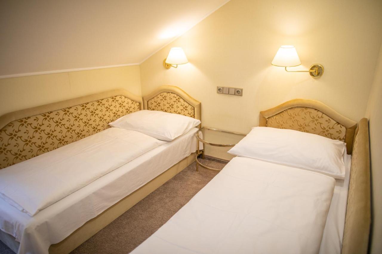 Basileia Riverside 4*