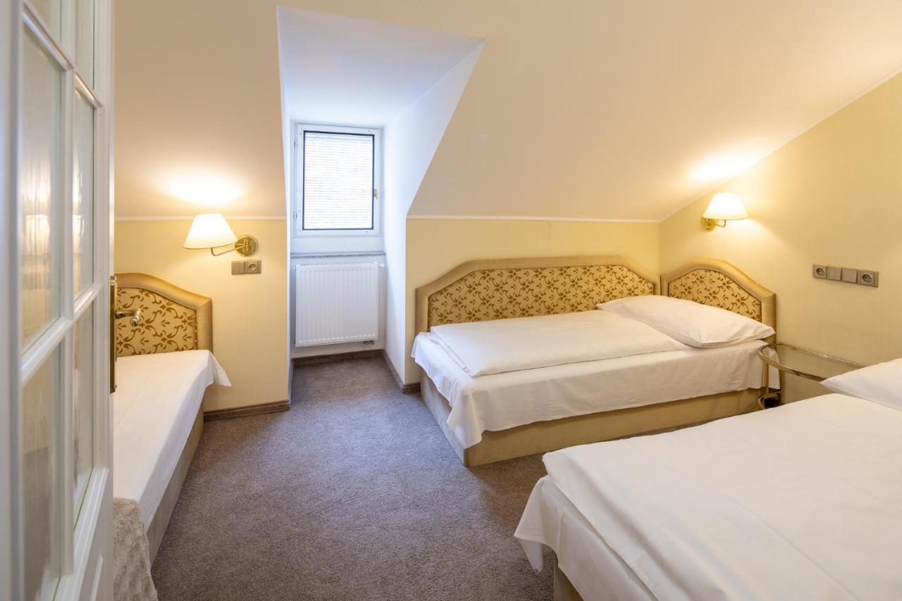 Hotel Basileia Riverside